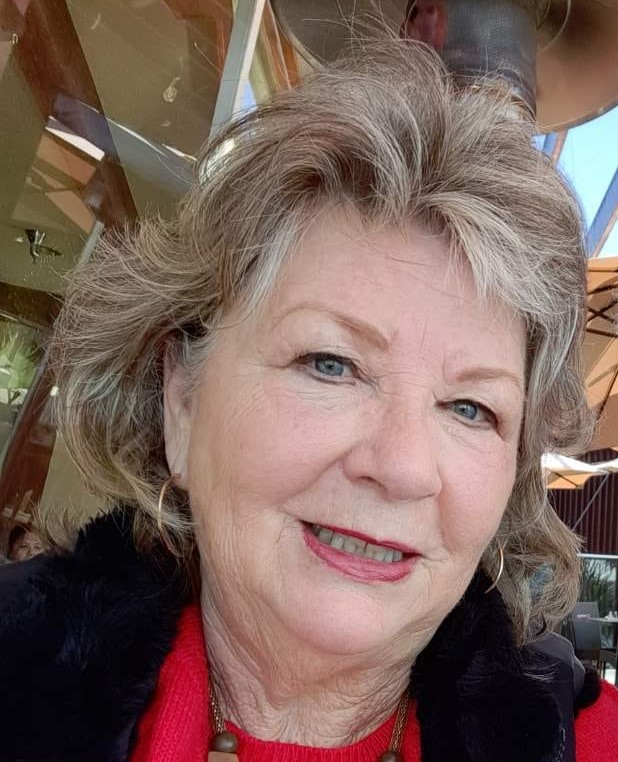 Christine McNabb